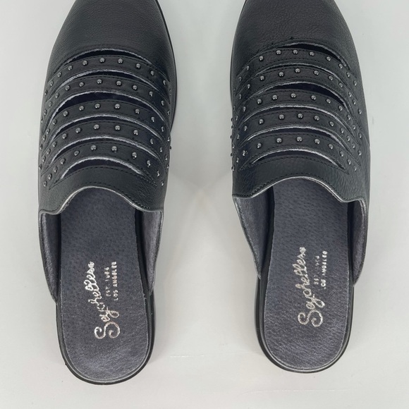 SEYCHELLES NWB Undivided Studded Black and Silver Mules Shoes Size 8 - Picture 4 of 7